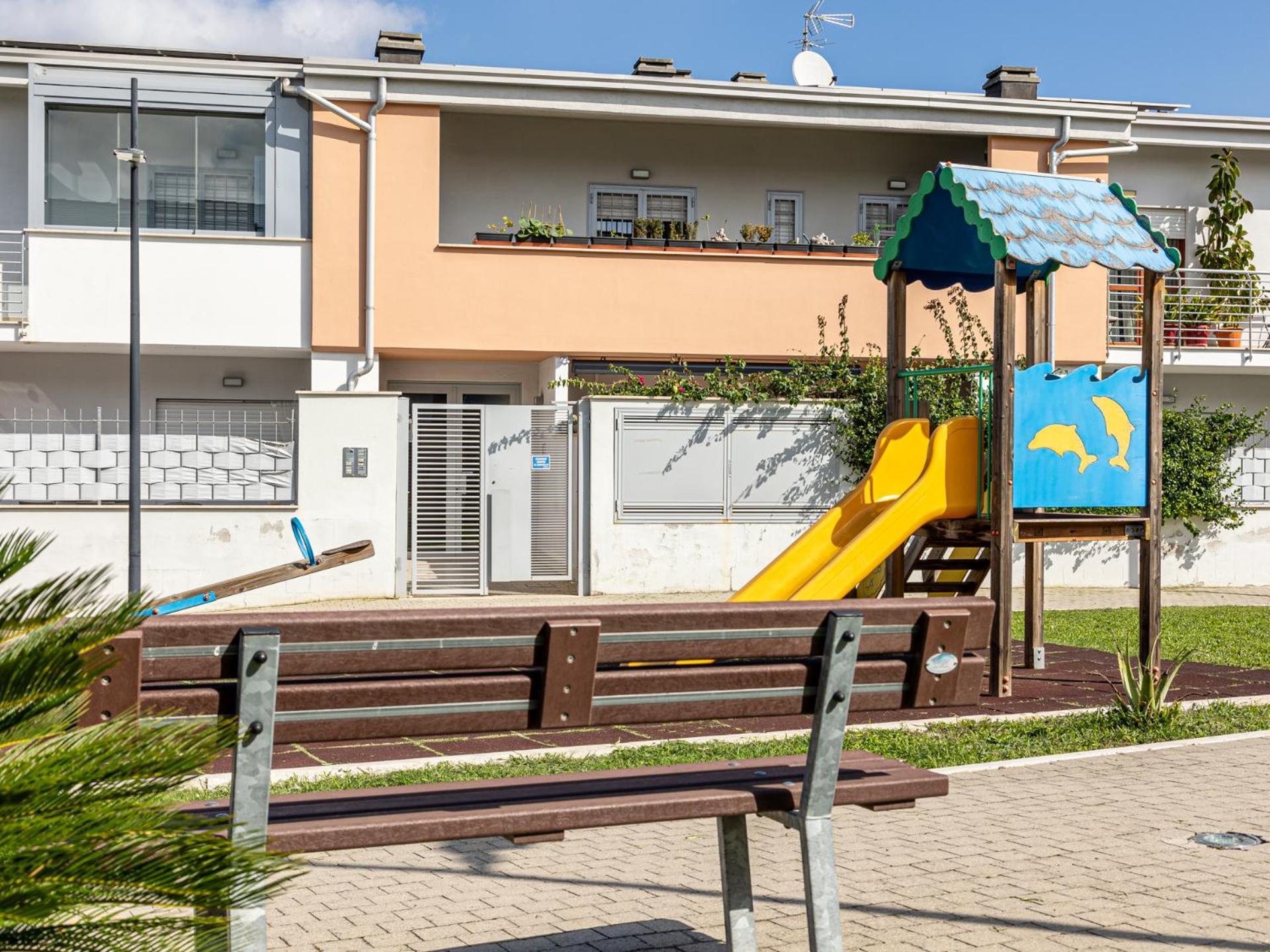 Mrb Real Estate - Maison Ludovica - Monolocale Moderno Con Giardino Frattocchie Exteriér fotografie
